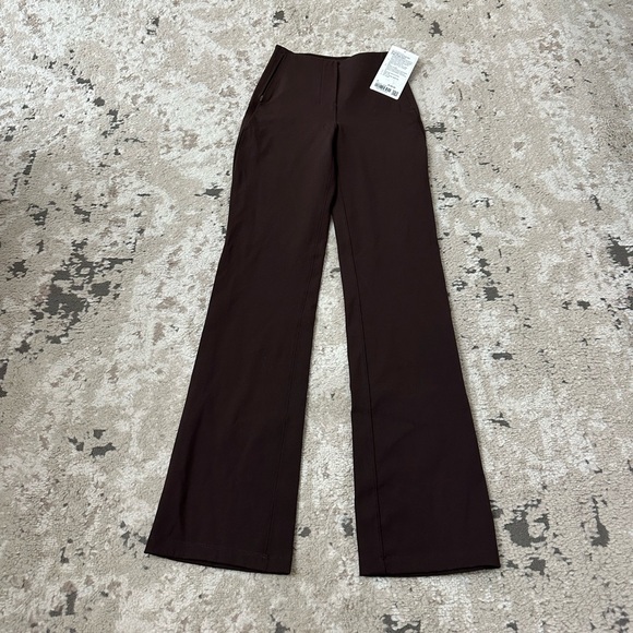 Lululemon Smooth Fit Pull-On High-Rise Pant Size 0 NWT - Espresso - Picture 4 of 6